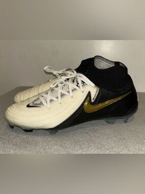 Nike Phantom Luna II Elite FG Football Soccer Cleats